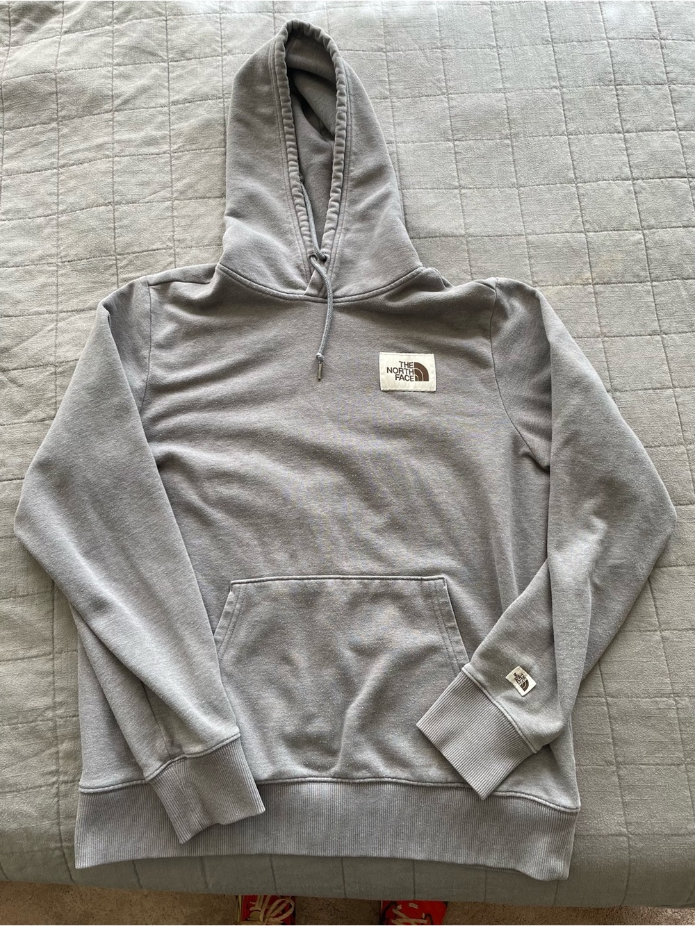The North Face Men's Gray Pullover Hoodie Large